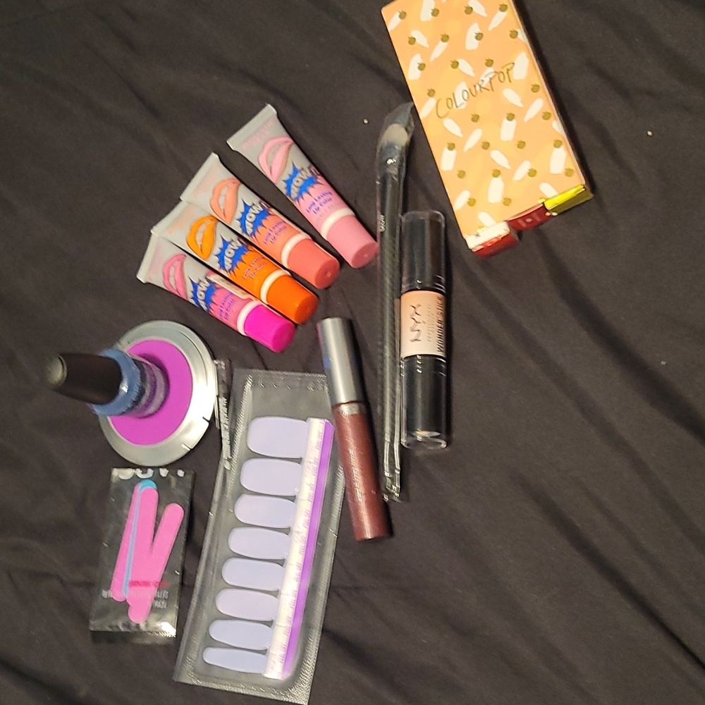 Color pop lipstick